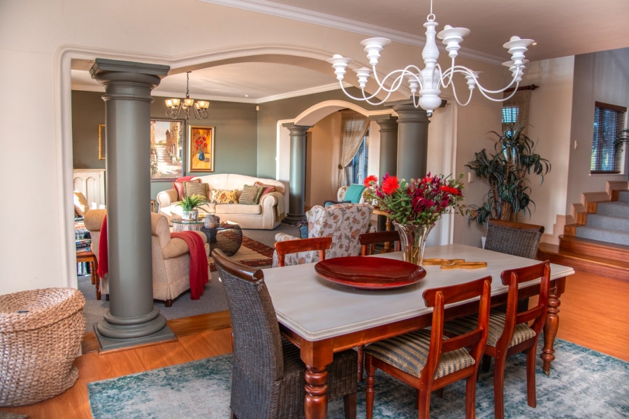 4 Bedroom Property for Sale in Pezula Golf Estate Western Cape